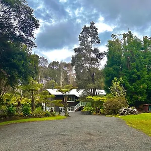 https://volcano-hideaway-hale-as-seen-on-hgtv.hotelsinhawaii.org