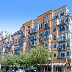 https://belltown-court-north.seattlehotelsites.com